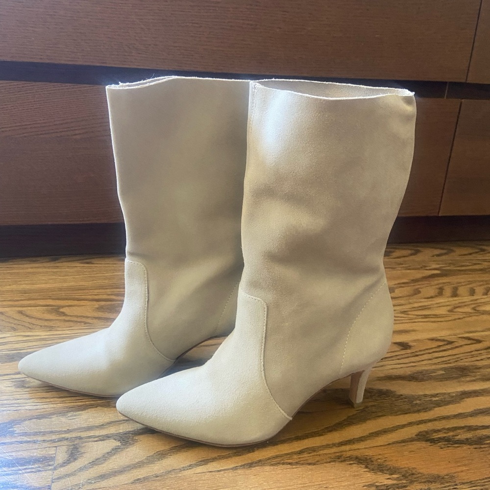 Banana Republic Cream Heeled Suede Boots